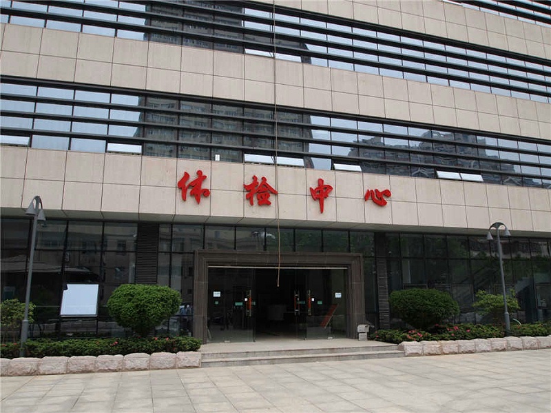 精神堡壘制作廠家：普通不銹鋼平面字和精工字有什么區(qū)別？