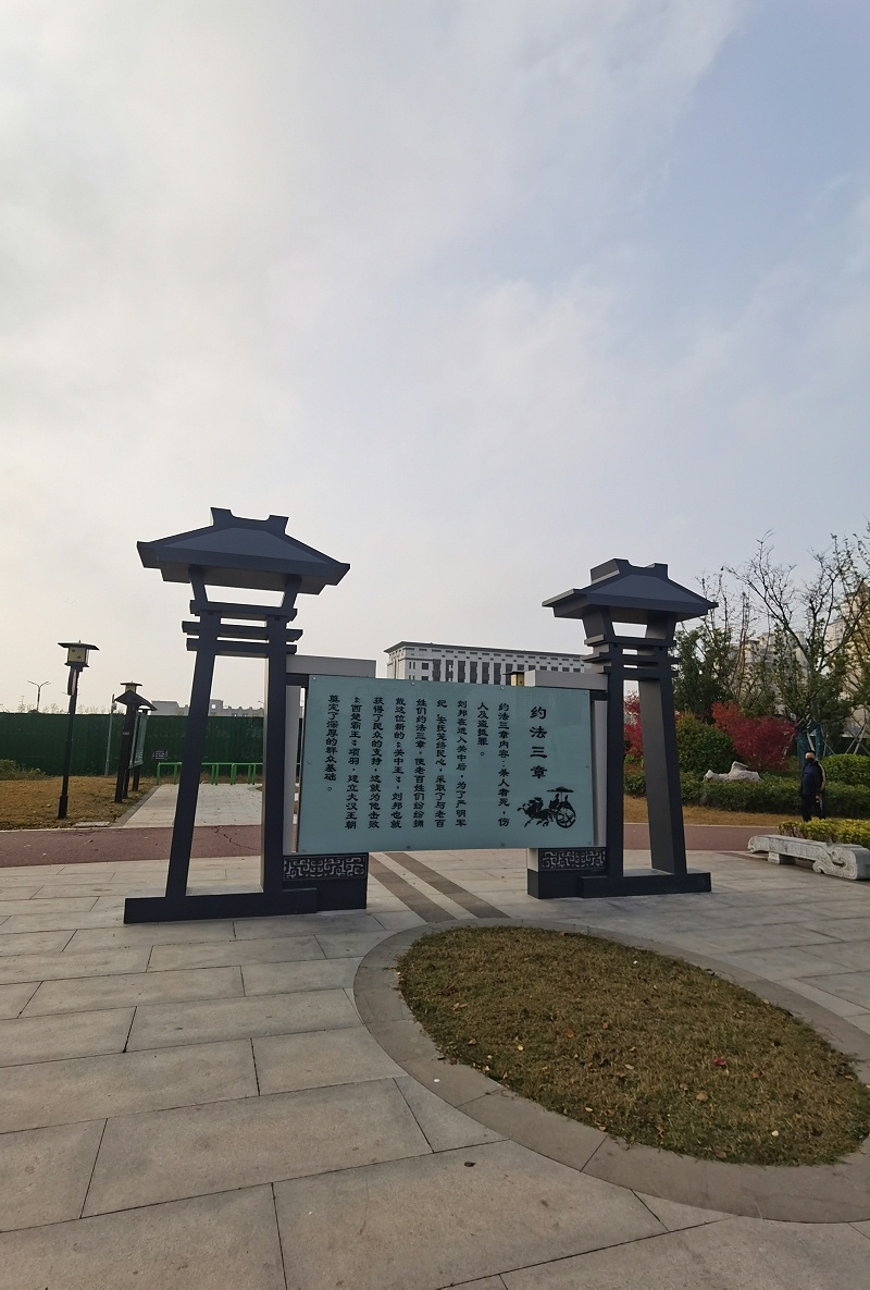 精神堡壘制作廠家：公園景區(qū)標(biāo)識改造的重點(diǎn)方向有哪些